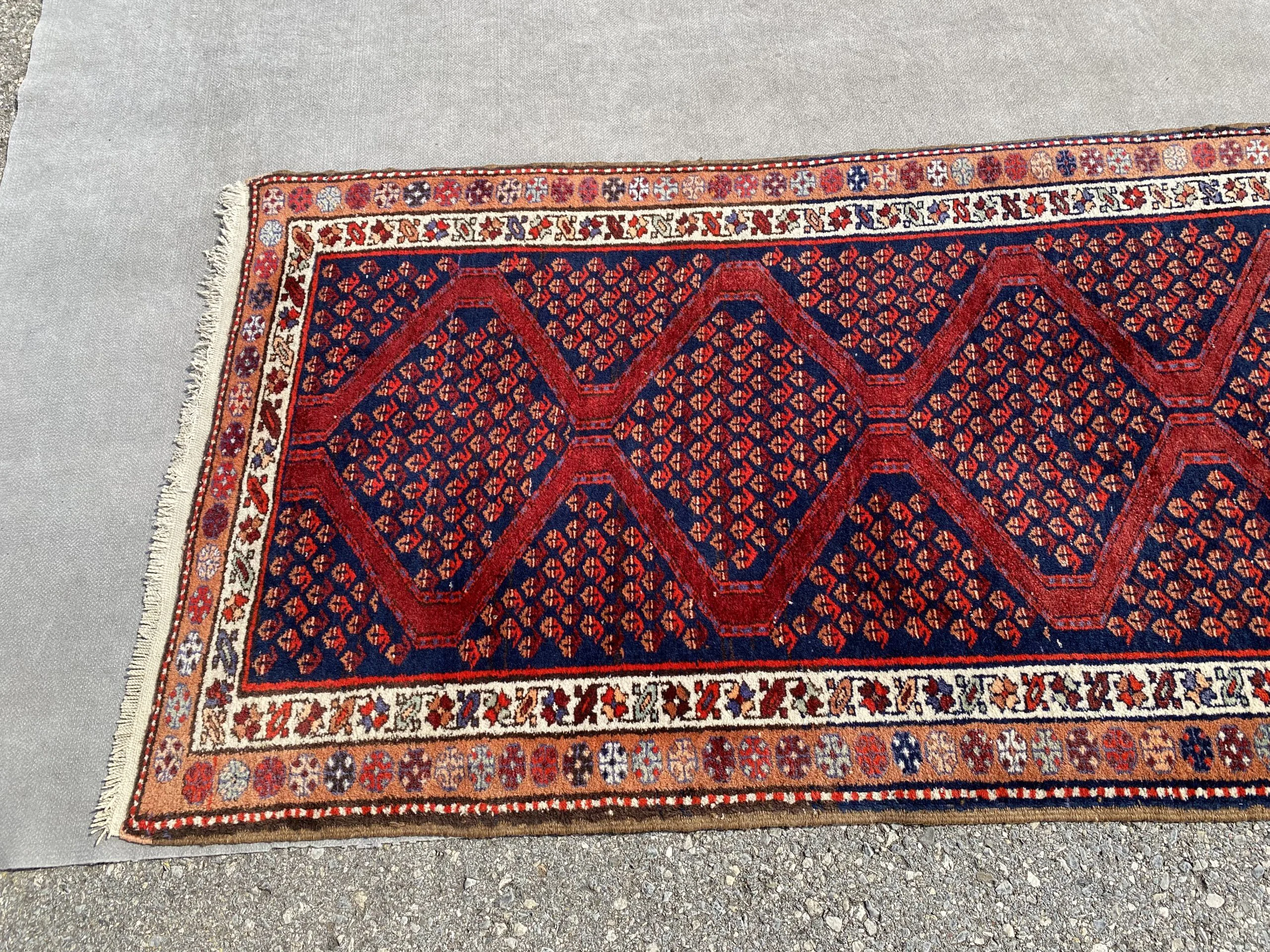 3833 NORTHWEST PERSIA (4)
